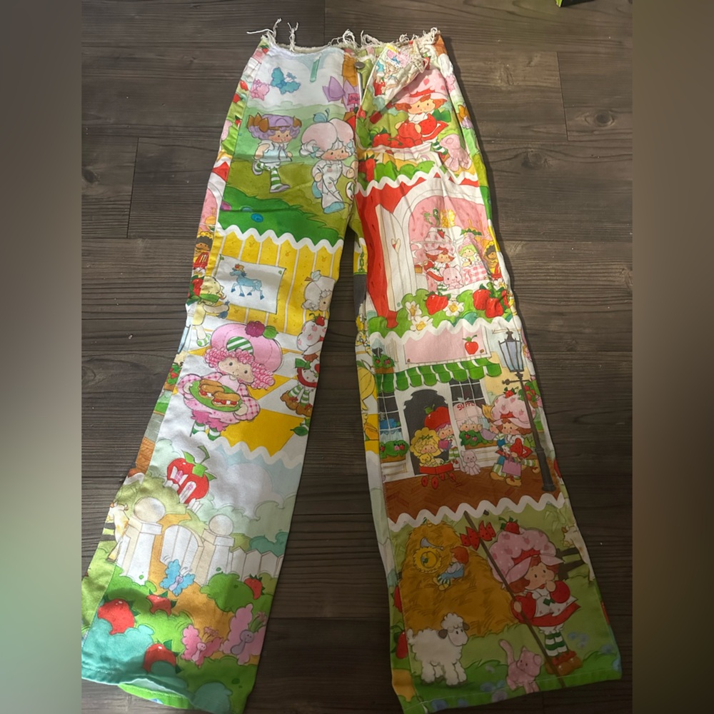Colorful strawberry shortcake pants for women